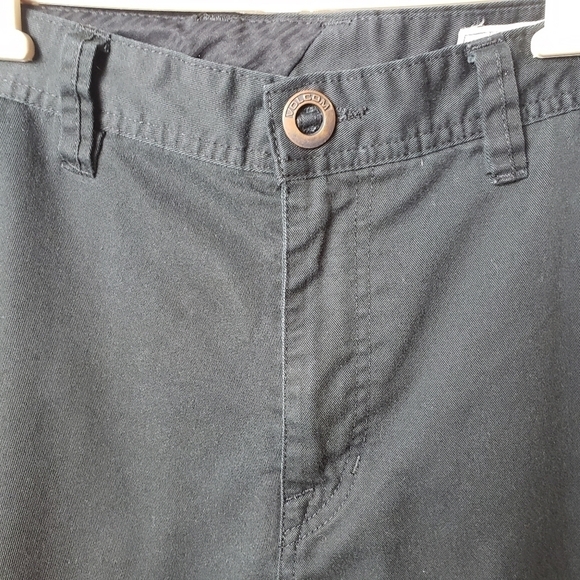 Volcom Frickin Black Chino Shorts-Size 32 - Picture 5 of 12